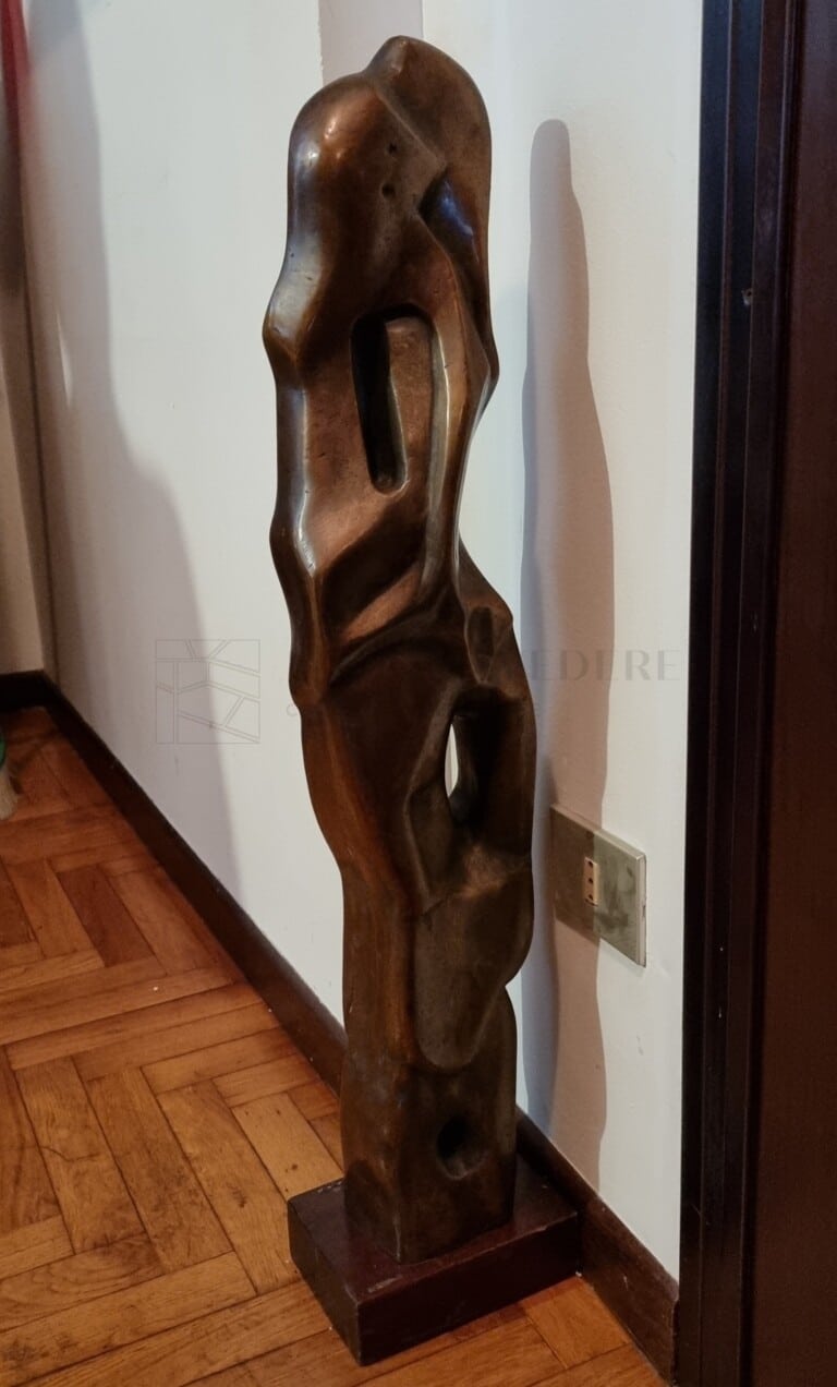 scultura bronzo il bacio